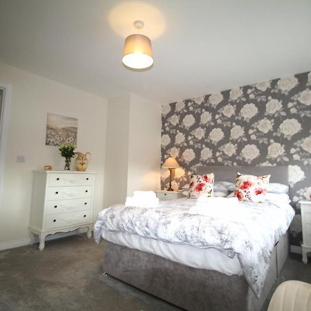 Ashington - 2 Bedroom House - Beautifully Decorated & Furnished - Large Garden Ashington (Northumberland) Exterior foto