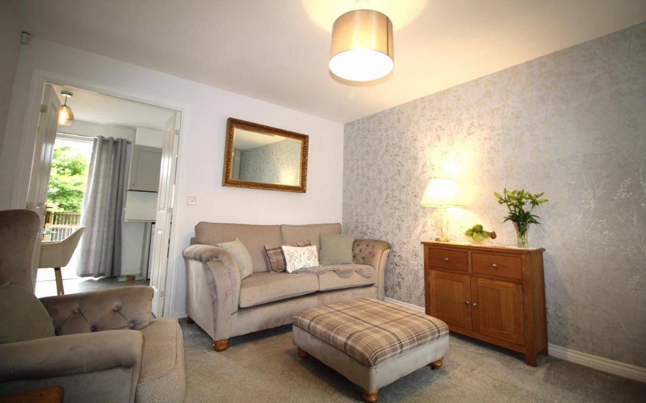 Ashington - 2 Bedroom House - Beautifully Decorated & Furnished - Large Garden Ashington (Northumberland) Exterior foto