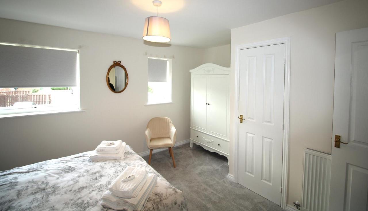 Ashington - 2 Bedroom House - Beautifully Decorated & Furnished - Large Garden Ashington (Northumberland) Exterior foto