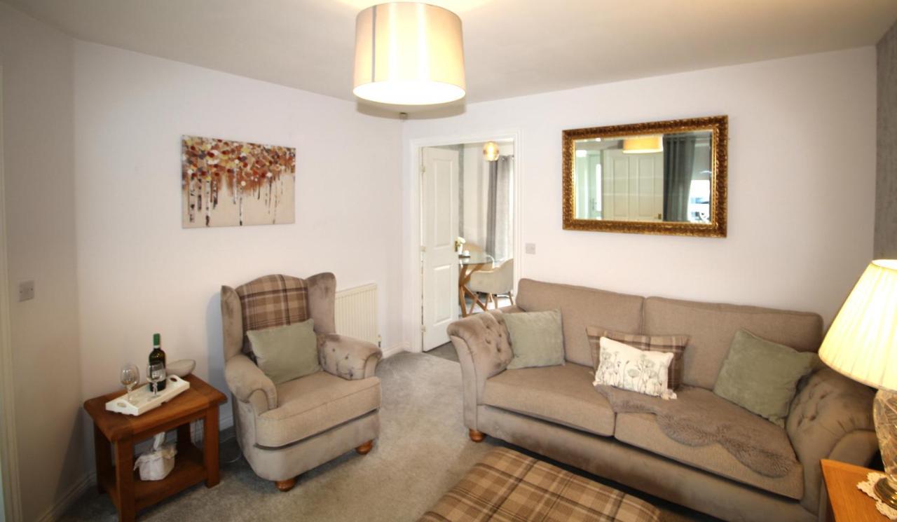 Ashington - 2 Bedroom House - Beautifully Decorated & Furnished - Large Garden Ashington (Northumberland) Exterior foto