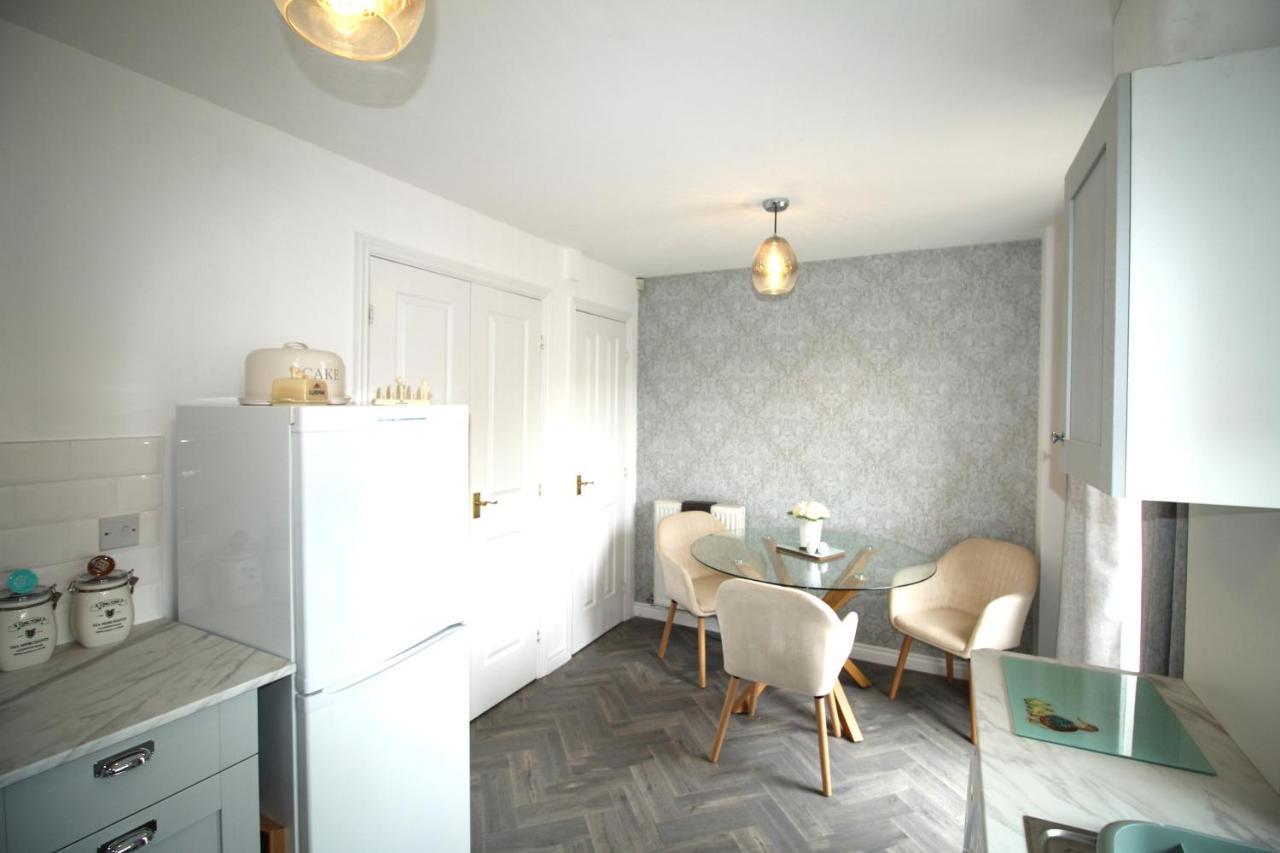 Ashington - 2 Bedroom House - Beautifully Decorated & Furnished - Large Garden Ashington (Northumberland) Exterior foto